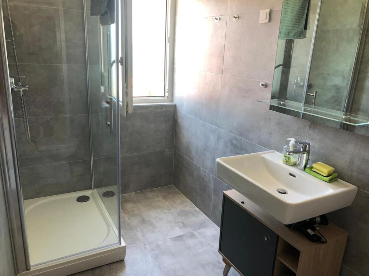 Priscilla Apartment Ražanac 외부 사진